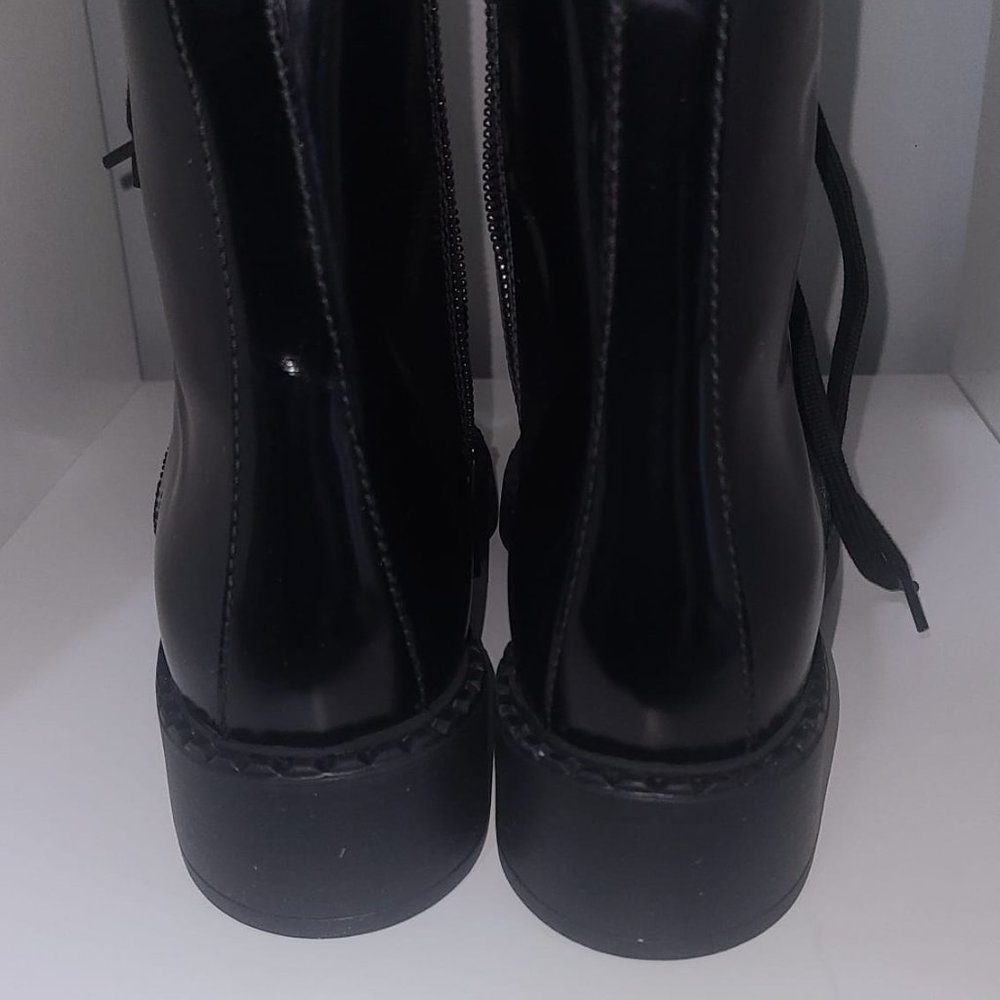 NWT Prada Brushed leather laced booties Size 37.5 - Picture 7 of 7